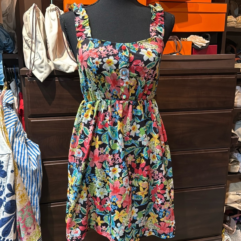 Lefties dress